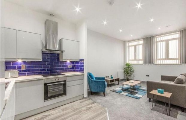 2 bedroom flat to rent - Photo 1