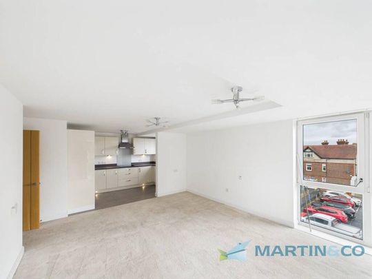 2 bedroom apartment to rent - Photo 1