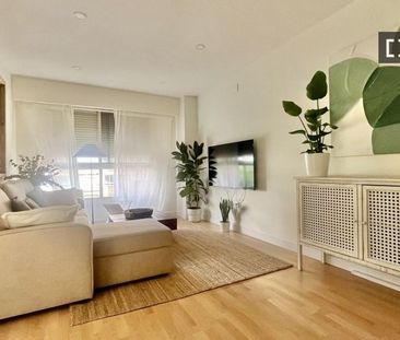 1 room luxury Flat for rent in Valencia - Photo 3