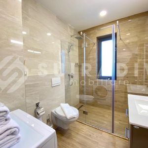 Apartament in zona Platinia, Ideal pentru studenti la UMF - Fotografie 2