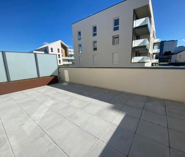Location Appartement 3 pièces 66m² MONT ST AIGNAN 76130 - Photo 6