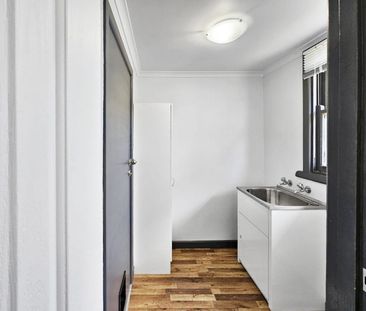 FIND YOUR EVERYDAY EASE - 21 RILEY STREET TRARALGON - Photo 5