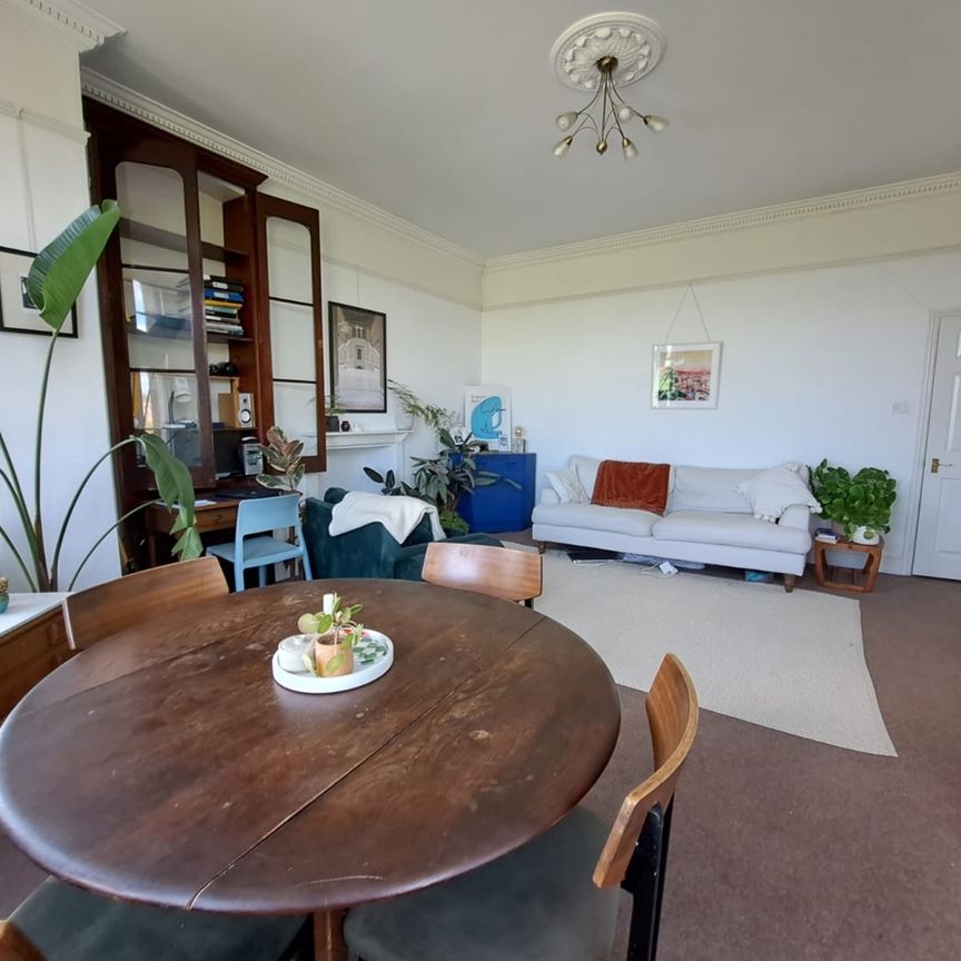 1 Bed Flat, Dartmouth Terrace, SE10 - Photo 1