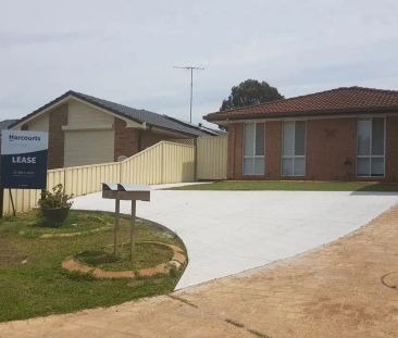 18a Aveline Place, Hassall Grove NSW 2761 - Photo 3