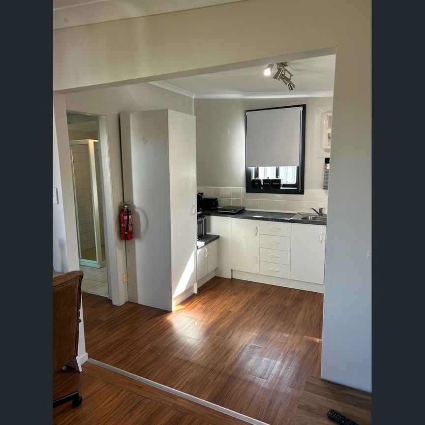 10 Acacia Street, Hamlyn Heights, Vic 3215 - Photo 1