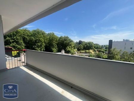 Location Appartement 2 pièces 67m² CAMBRAI 59400 - Photo 5
