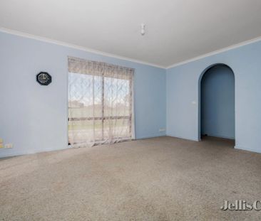 2 Bed, 1 Bath - Photo 1