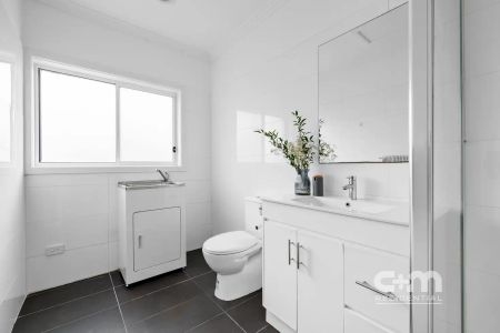 “Street-Facing Single-Level Home” - Photo 2