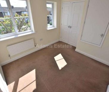 Yeoman Place, Woodley, RG5 - Photo 1