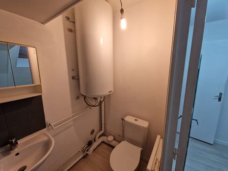 Location Appartement 1 pièce 19m² - Photo 4