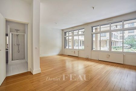 Location studio, Paris 16ème (75016), 1 pièce, 53 m², ref 84247538 - Photo 2