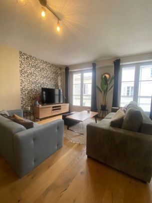 Location appartement 2 pièces, 68.02m², La Rochelle - Photo 1