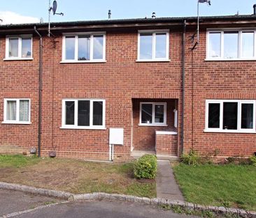 2 bedroom terraced house to rent - Photo 4