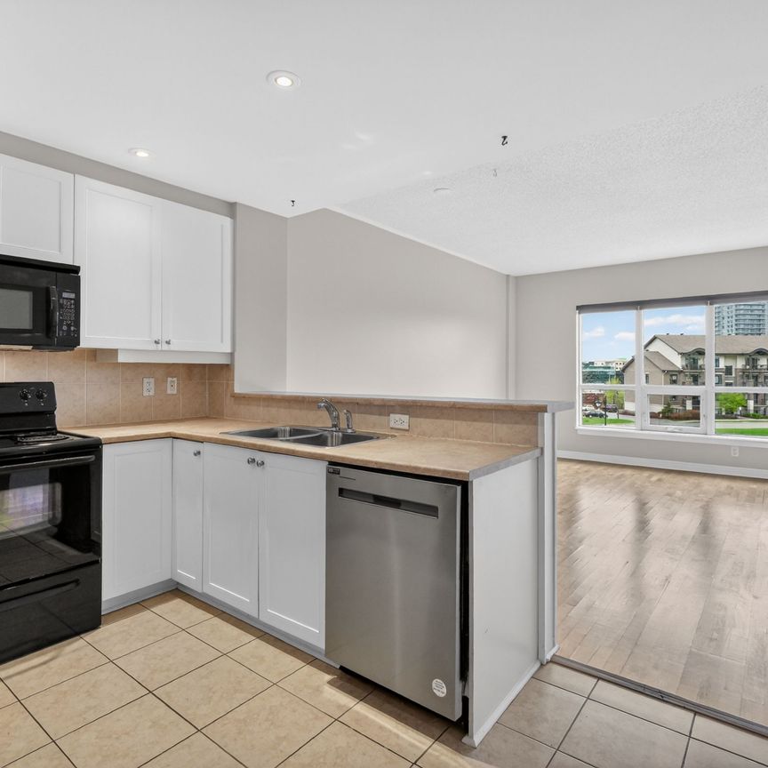 For Lease - 1005 Beauparc Private Unit# 301, Cyrville - Carson Grove - Pineview, Ontario - Photo 1