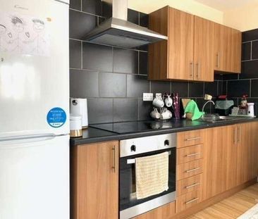Newport Road, Cardiff, CF24 - Photo 3