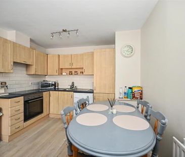 Apt 100 Bass Buildings, 38 Alfred Street, Belfast, BT2 8EA - Photo 6
