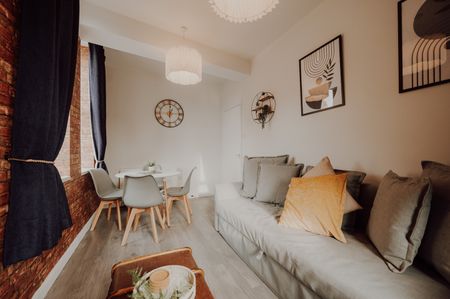 1 Bed Flat, Lord Nelson Street, NG2 - Photo 2