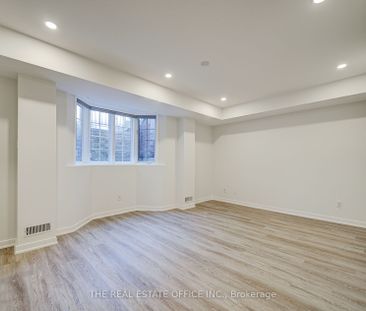 Condo Townhouse For Lease | C8132308 - Photo 1