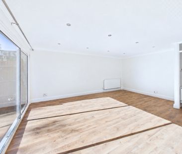 3 bed End Terrace House for rent - Photo 1
