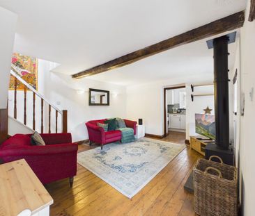 1 bedroom semi-detached house to rent - Photo 3