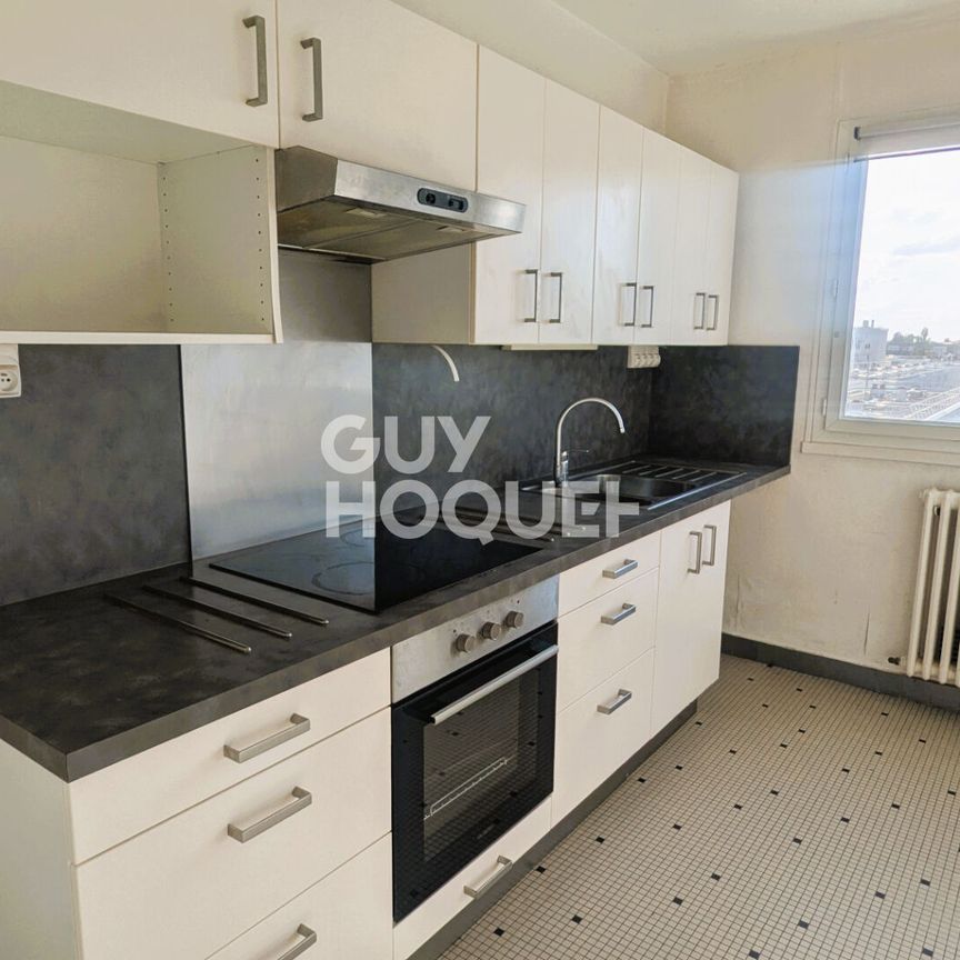 Appartement T3, chauffage et eau chaude compris - Photo 2