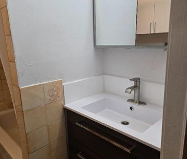 Grand 31/2 à louer - Photo 2