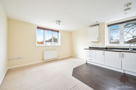 322 Sutton Common Road, Sutton, SM3 - Photo 3