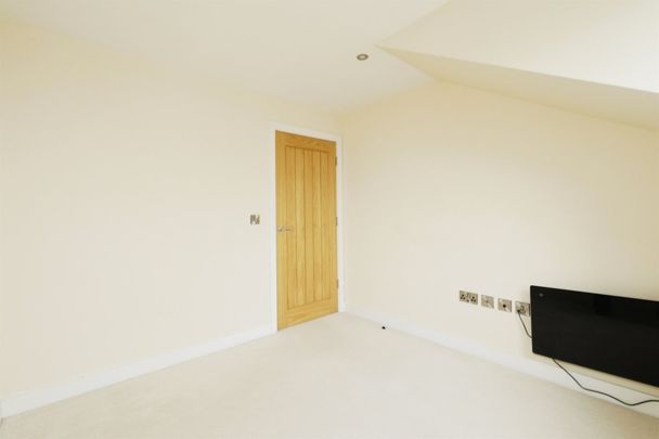 Fitzalan Road - Photo 1