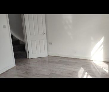 Room in a Shared Flat, Norfolk Road, RG30 - Photo 6