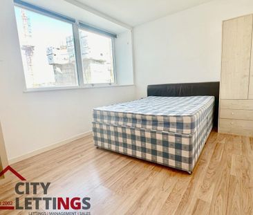 Studio to rent - Photo 3