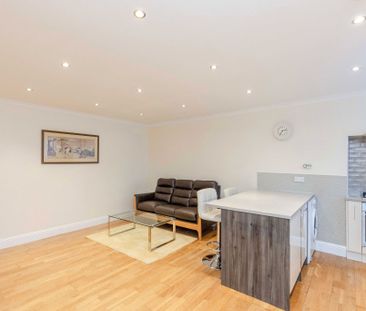 29A St Patrick Square - Photo 2