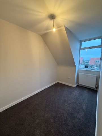 3 Bed Terraced House, Springfield Road, AB15 - Photo 3