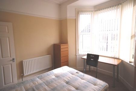 3 Bed - Grosvenor Gardens, Jesmond Vale - Photo 4