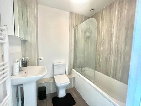 1 bedroom flat to rent - Photo 4