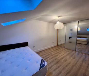 3 bedroom apartment to rent - Photo 4