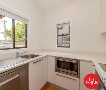 5 Keira Street, Narrabundah ACT 2604 - House For Rent | Domain - Photo 3