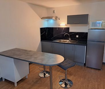 Location Appartement 1 pièce 32m² ST OMER 62500 - Photo 3