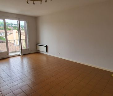 Location Appartement 3 pièces 77m² LA TALAUDIERE 42350 - Photo 2
