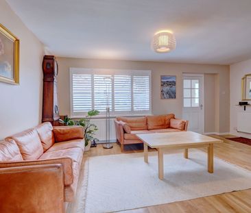 4 Bedroom Detached House To Rent - Photo 4