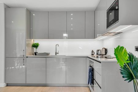 1 Bed Flat, Levy Building, SE17 - Photo 2