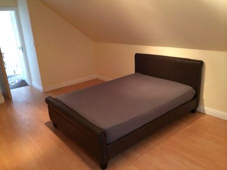 1 bedroom house of multiple occupation to rent - Photo 2