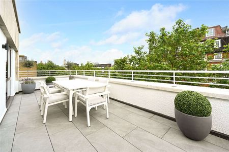 A truly stunning brand new two bedroom apartment with the most impressive 500sqft terrace spanning the entire width of the apartment. - Photo 5