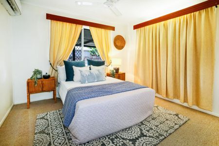 Spacious Four-Bedroom Family Home with Multiple Living Areas & Quality Features! - Photo 4