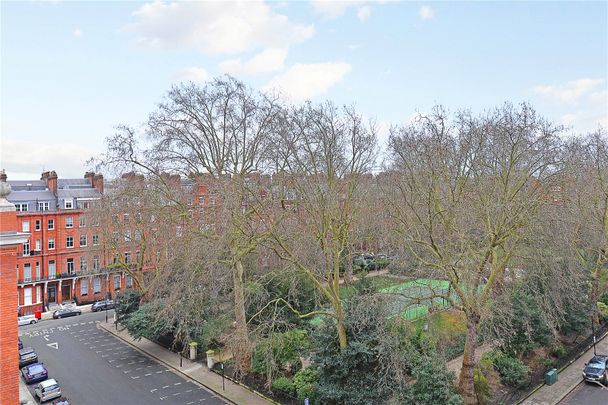 Cadogan Square, Chelsea, SW1X, London - Photo 1