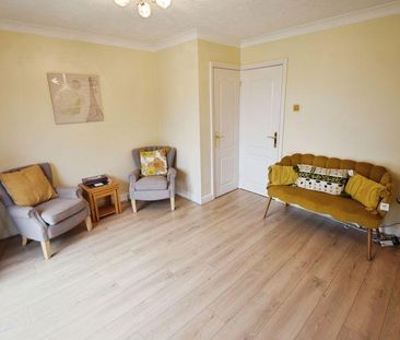 2 bedroom house to rent - Photo 1