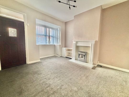 Bulkington Road, Bedworth, CV12 - Photo 1