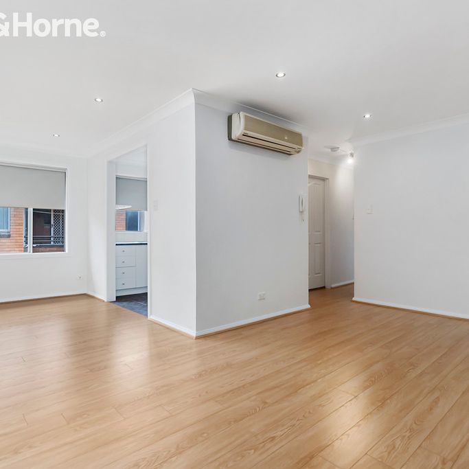 Close to Liverpool Hospital and Westfields - Photo 1