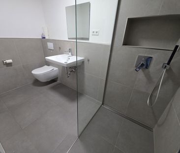 Pronájem bytu 3+1 • 110 m² bez realitky, Severní Porýní-Vestfálsko - Photo 4