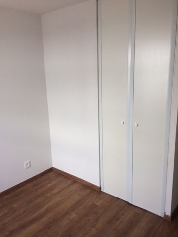 Location Appartement 3 pièces 62m² BEGLES 33130 - Photo 2