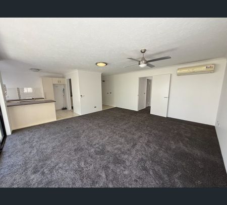 Unit 6/41 Meron St, Southport, Qld 4215 - Photo 2